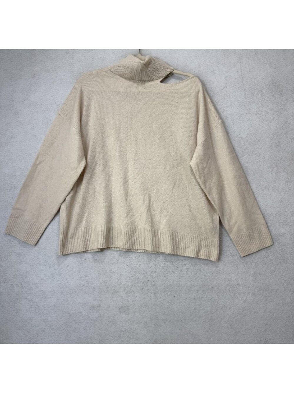 Skull Cashmere Sweater Womens Large White Cutout Turtleneck 100% Cashmere Knit